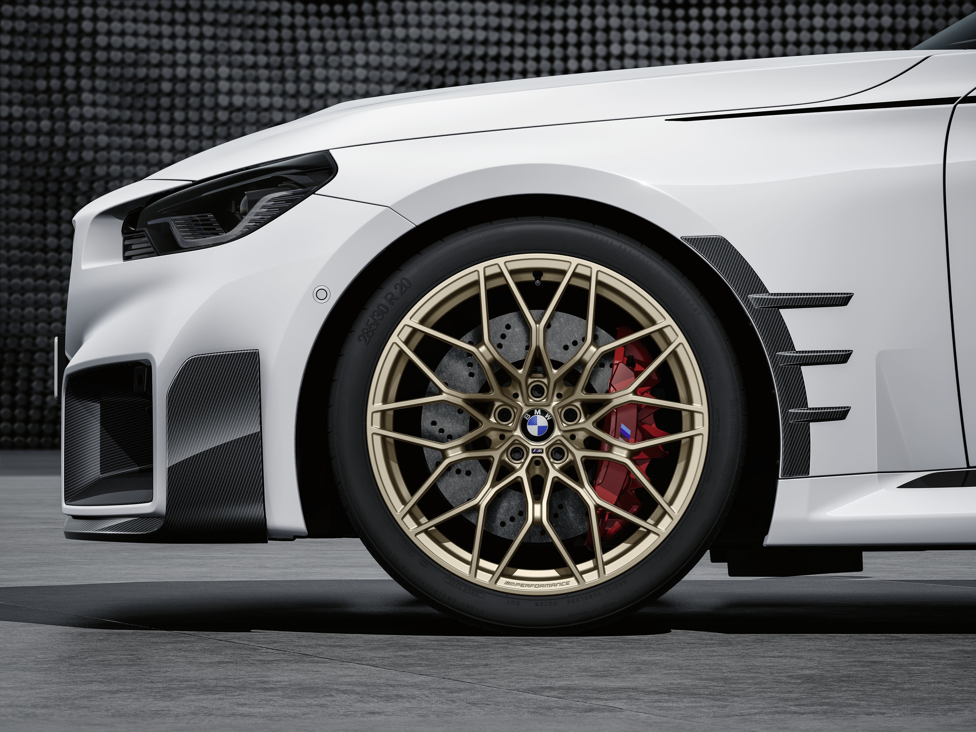BMW M Performance Complete Wheel and Tire Set, Style 1000M, 20 Inch in Gold Bronze Matte