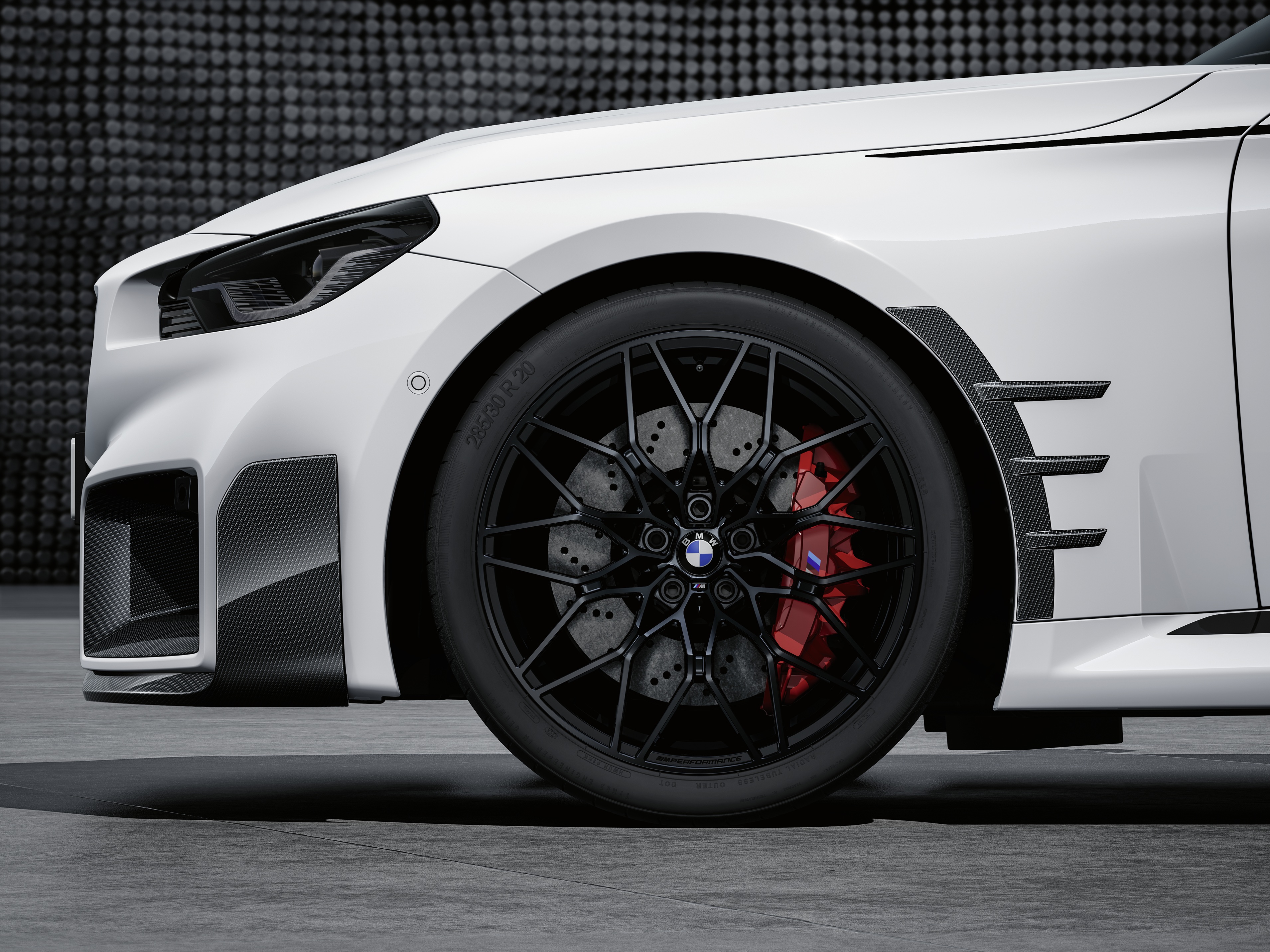 BMW M Performance Complete Wheel and Tire Set, Style 1000M, 20 Inch in Jet Black Matte