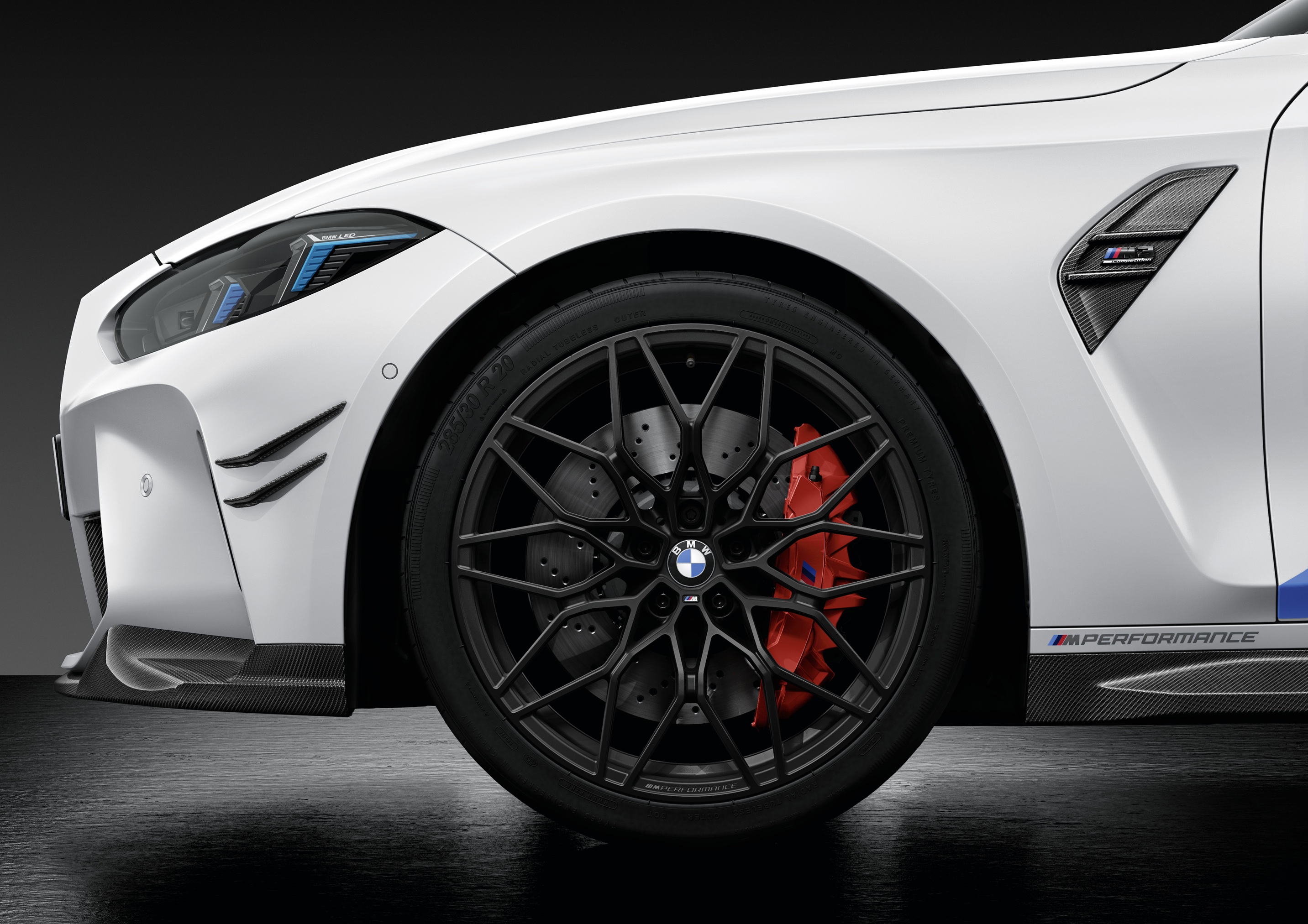 BMW M Performance Complete Wheel and Tire Set, Style 1000M, 20 Inch in Jet Black Matte