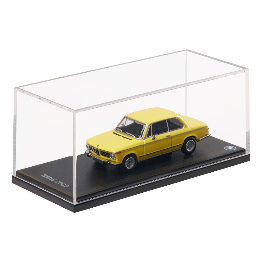 BMW 2002 Miniature 1:64