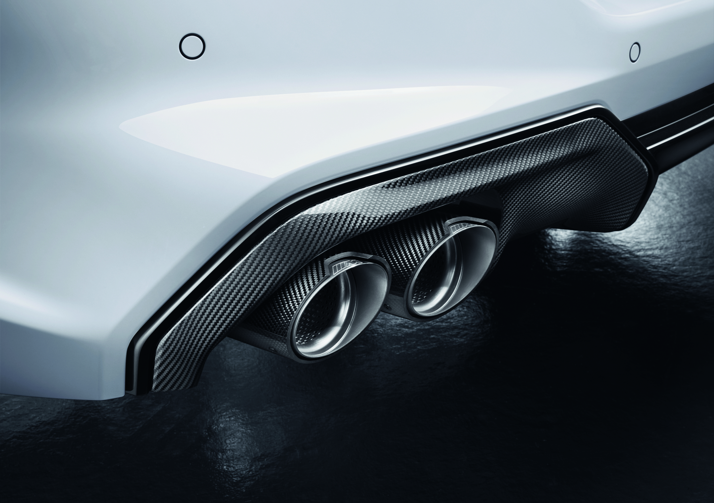 BMW M Performance Exhaust System in Titanium