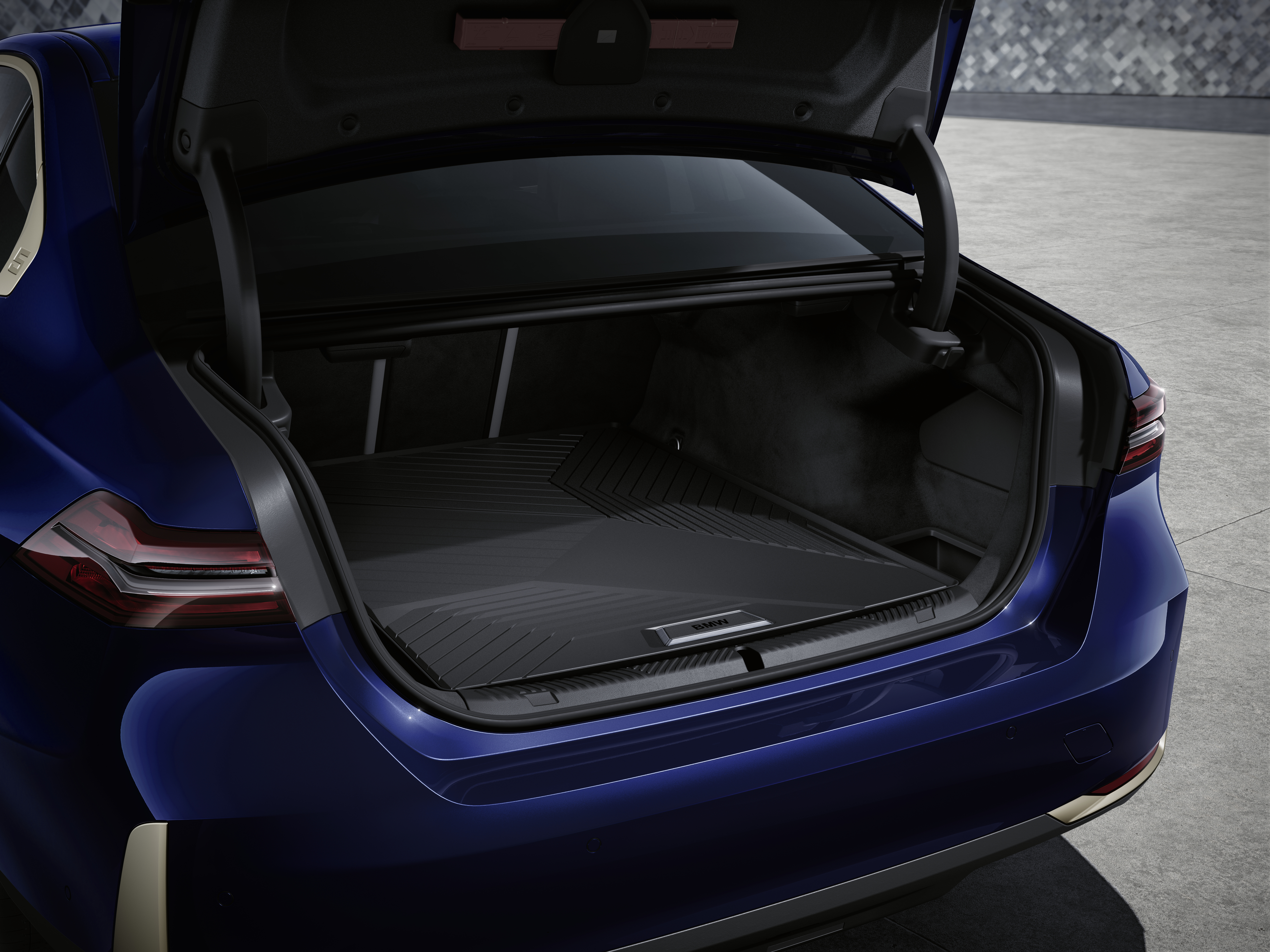 BMW Luggage compartment mat